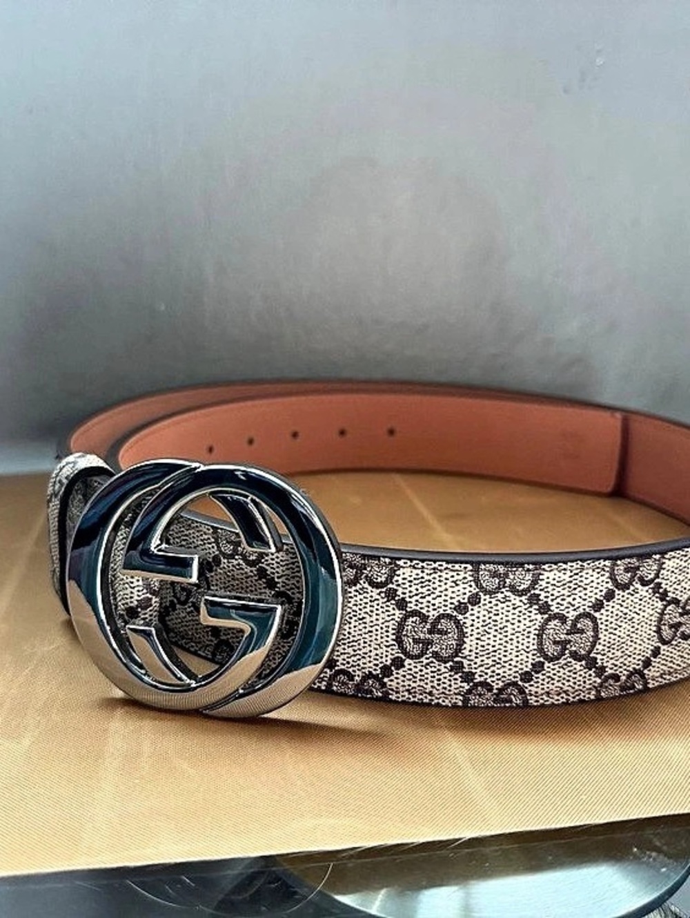 Men belt